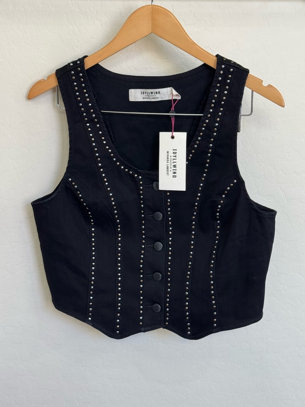 Idyllwind by Miranda Lambert Black Studded Crop Vest Size L (NWT) - Picture 4 of 6
